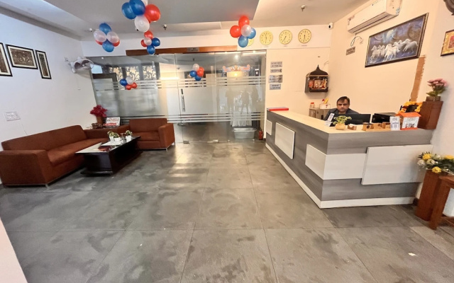 Gracious Inn Hotel by OYO Rooms