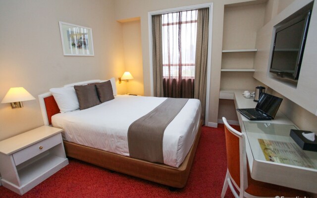Holiday Inn Express and Suites Singapore Novena by IHG