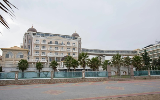 Wellness Santa Hotel - Adults Only