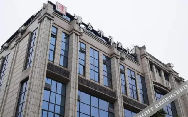Pushe · Yaju Hotel