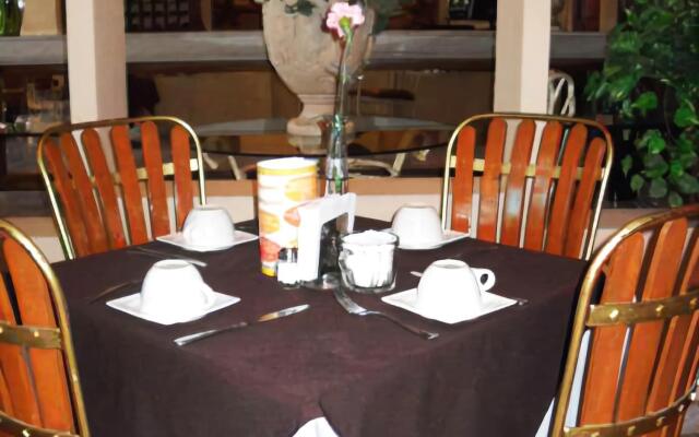Hotel Corintios