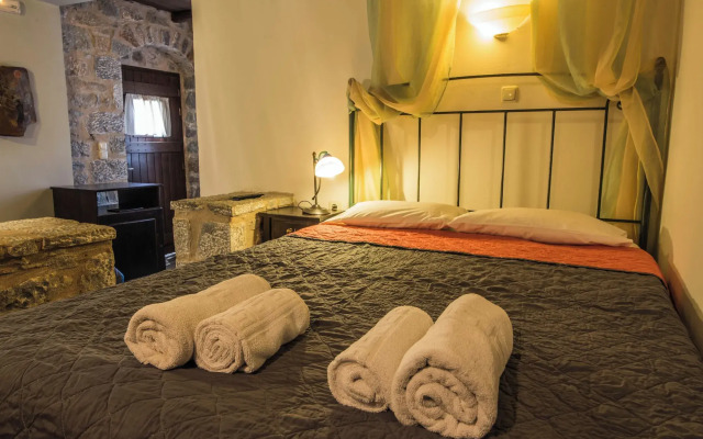 Psamathous Guest House