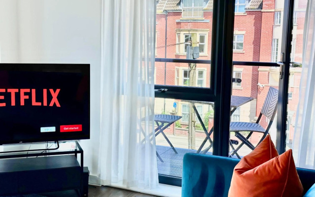 Icona Luxury Apartment - Minster Views & Allocated parking