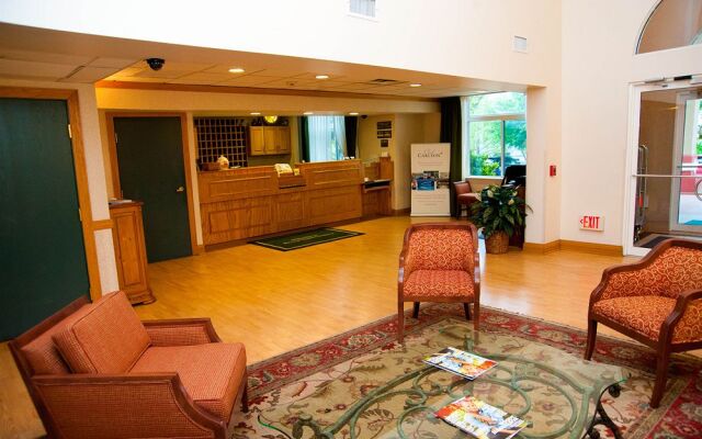 Country Inn & Suites by Radisson, Austin-University, TX