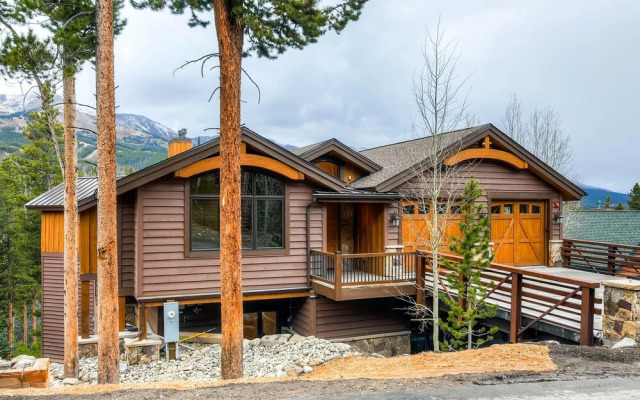 White Cloud Home #487