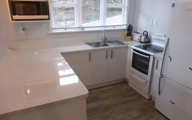 Oamaru Holiday Homes Largo House