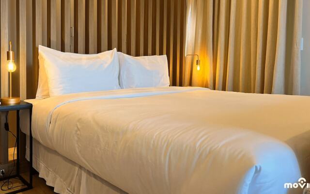 White 2880 - Pinheiros