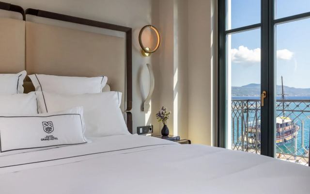 Grand Hotel Kalamata