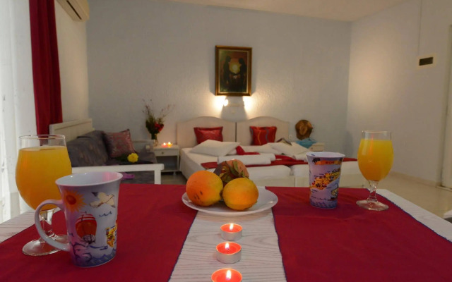 Golden Star Hotel - Adults Only (+16)