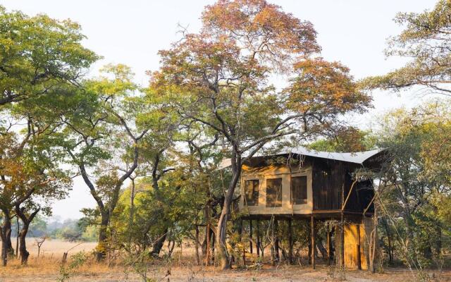 Mukambi Fig Tree Bush Camp – All Inclusive