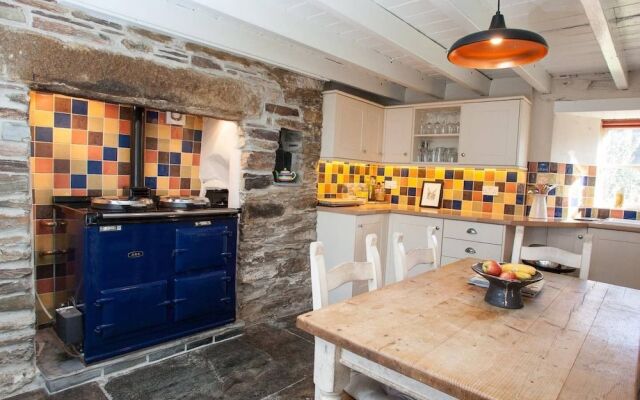 Itchingstone Cottage