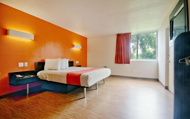 Signature Inn Miami