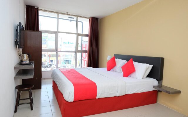 Grand City Hotel I By OYO Rooms