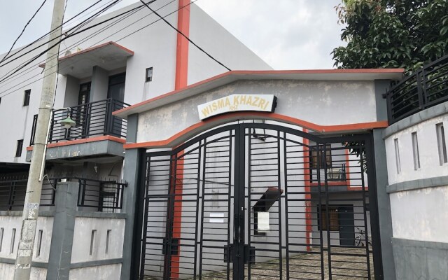 OYO 2770 Zleepy Wisma Khazri