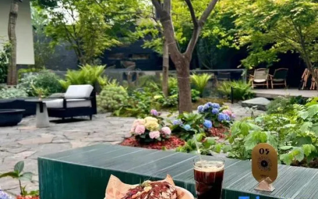 Moshang Shiguang Hotel