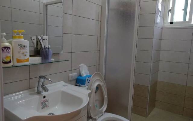 988 Homestay IV