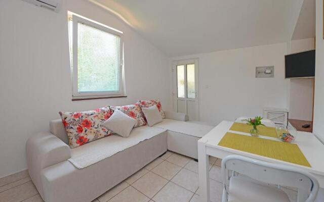 Apartments Tena