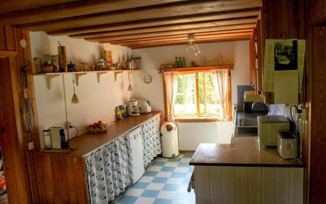 Beautiful 4-5 Persons Cottage in Alvdalen