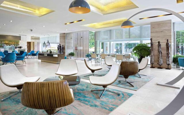 Novotel Suites Hanoi