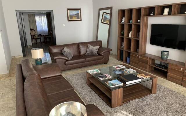 Oxygen Waterfront Extended Stay