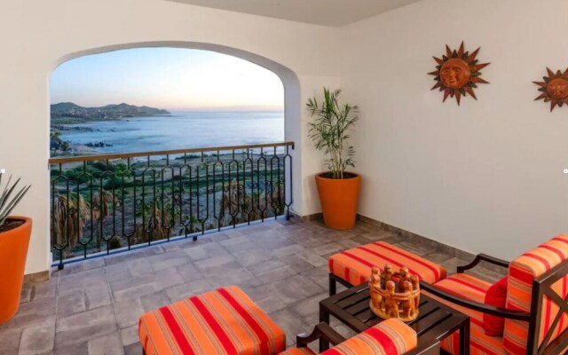 Enchanting Specious 2BR With Terrace - Cabo