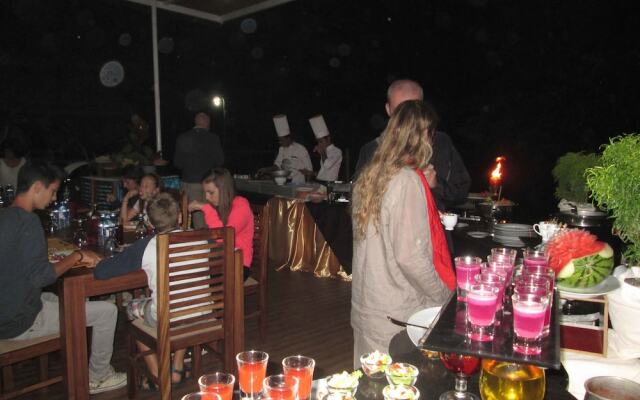 Emerald Hill Hotel