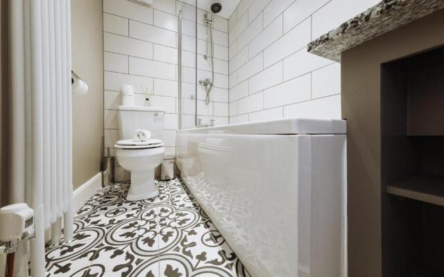Smart-Home in Original Victorian Building