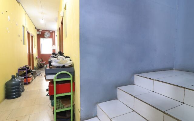 Eiffel Residence Batu Tulis 35A1 by ZUZU