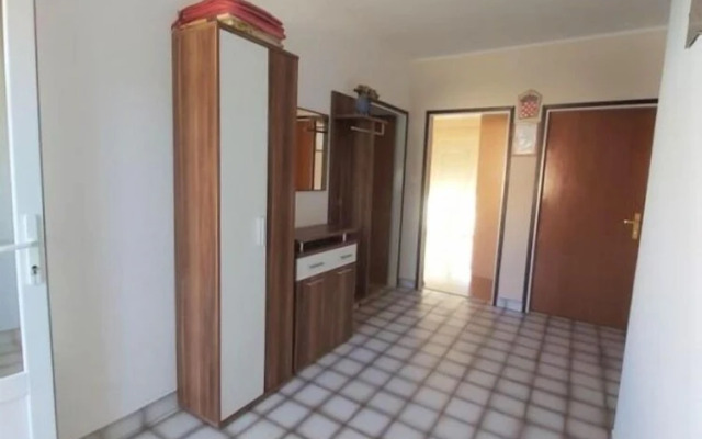 Dani - Free Parking - A1