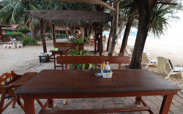 Lanta Villa Resort