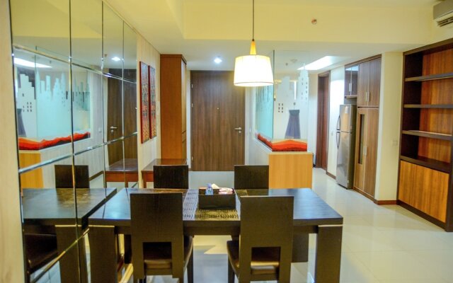 Cozy Pool View Kemang Village Residence Apartment with Direct Access To Mall