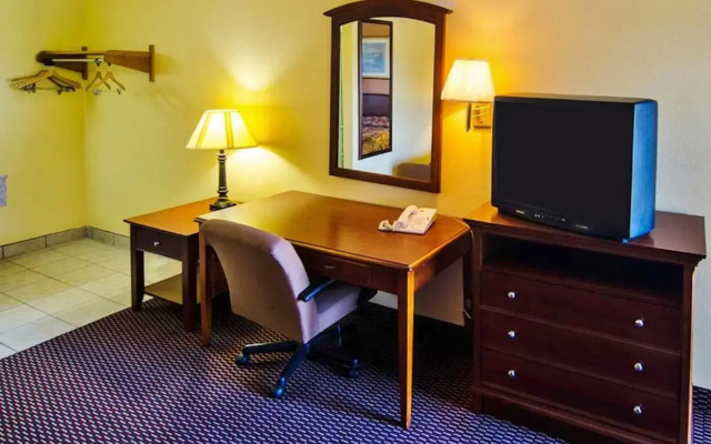 America's Best Inn - Jacksonville