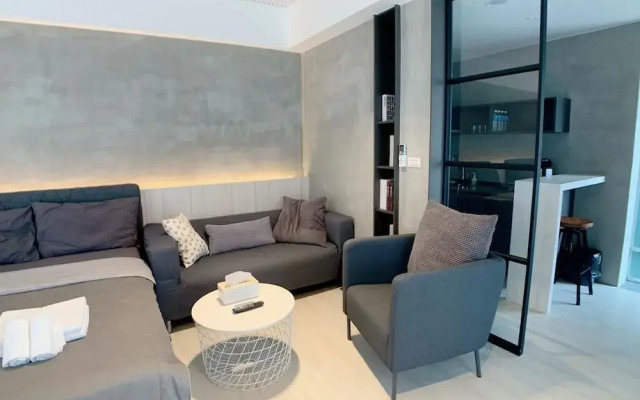 Lea's apartment B