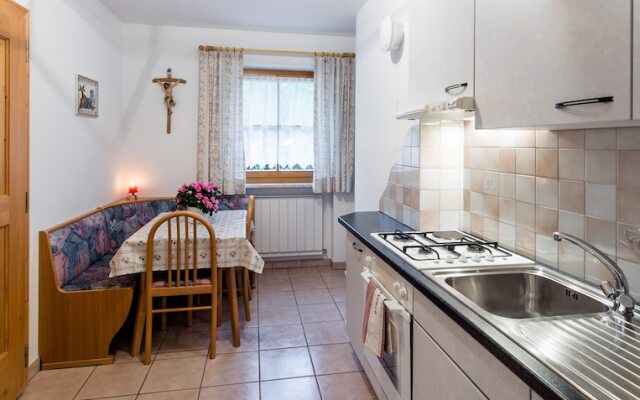 Apartment 4 Holiday - Cesa Ploner