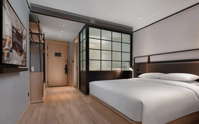 Shanghai Pudong Tongpai Hotel