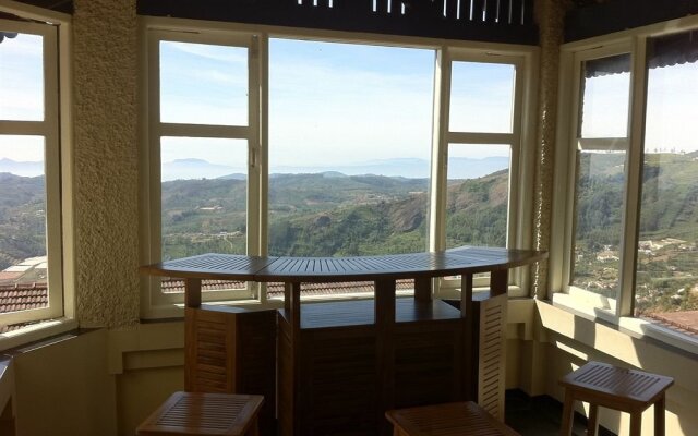 Mountain Retreat - A Hill Country Resort