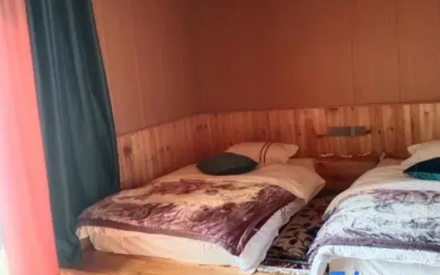 Danba Xingyuan Homestay