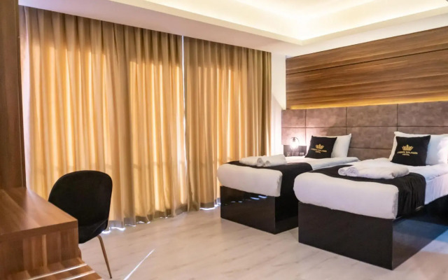 Crown Salamis Hotel