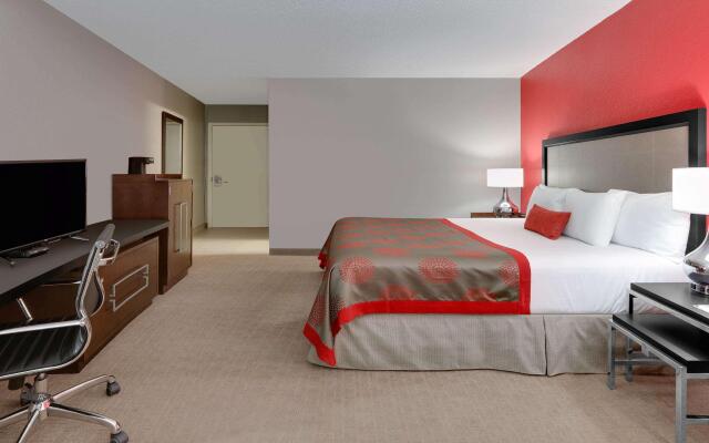 Travelodge By Wyndham Texarkana