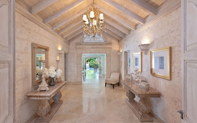 Bluff House