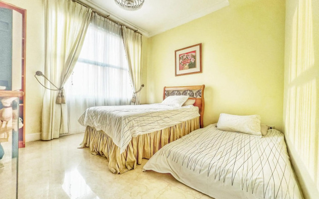 Batavia Hotel and Serviced Apartments