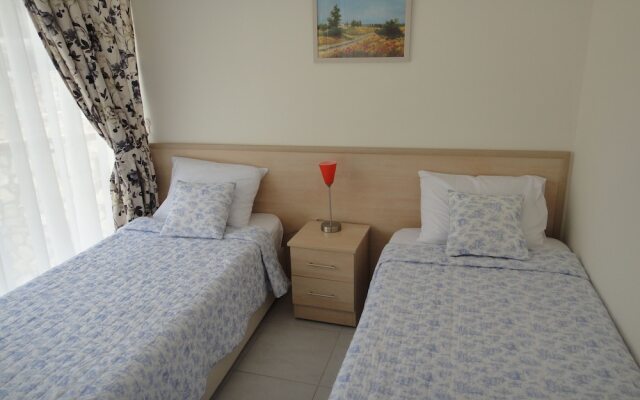 Garden Apartments G3 by Turkish Lettings