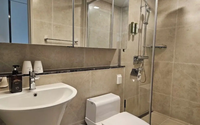 Blue Ocean Residence Hotel 4