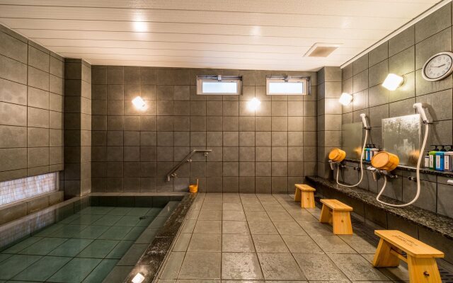 Super Hotel Takamatsu Kinenkan