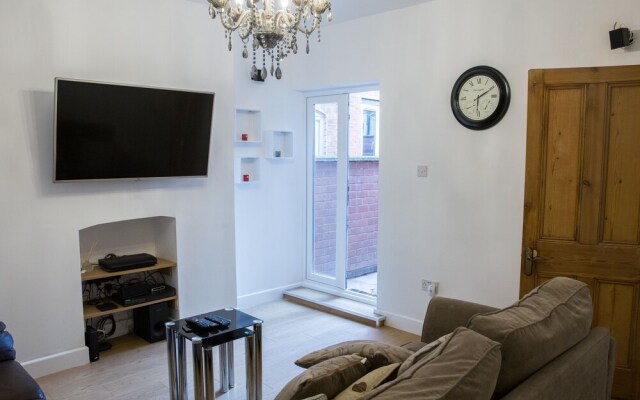 I'm Your Host - Leicester City Guest House