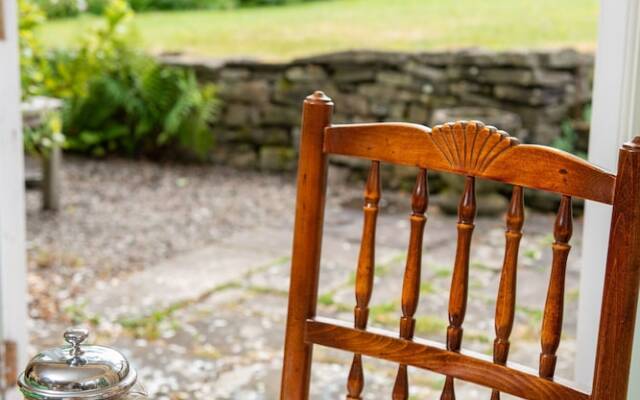 Alltybrain Farm Cottages and B&B