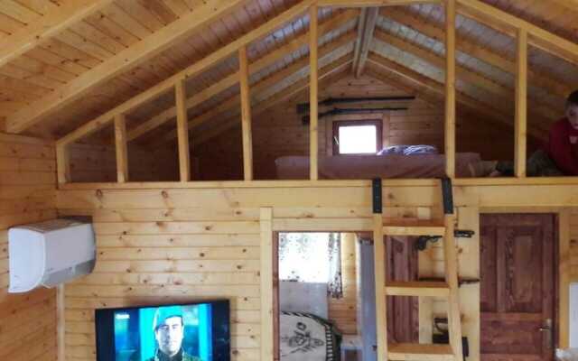 YALILI Wooden House