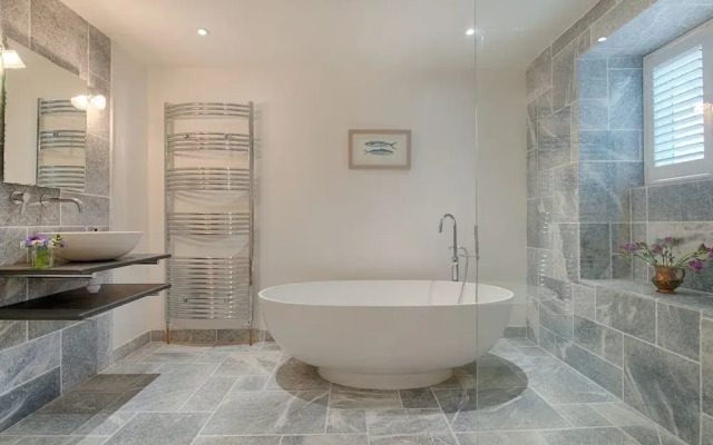 Lower Widdicombe Farm