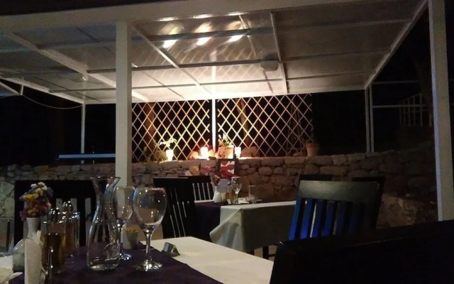 Tourist Resort Milna Vis