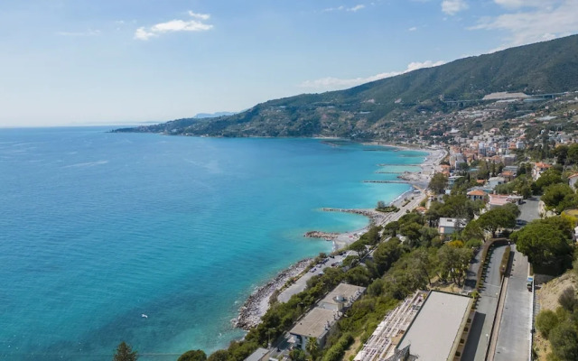 Sky Sea Apartment by Wonderful Italy